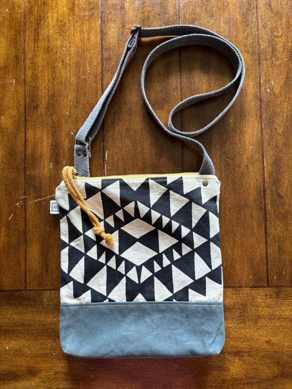Rachel Elise Canvas Geo-Print Crossbody Bag in Black & Cream